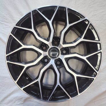 Tech-Line 1770 7x17/5x114.3 D67.1 ET38 4 диска черный, серебристый