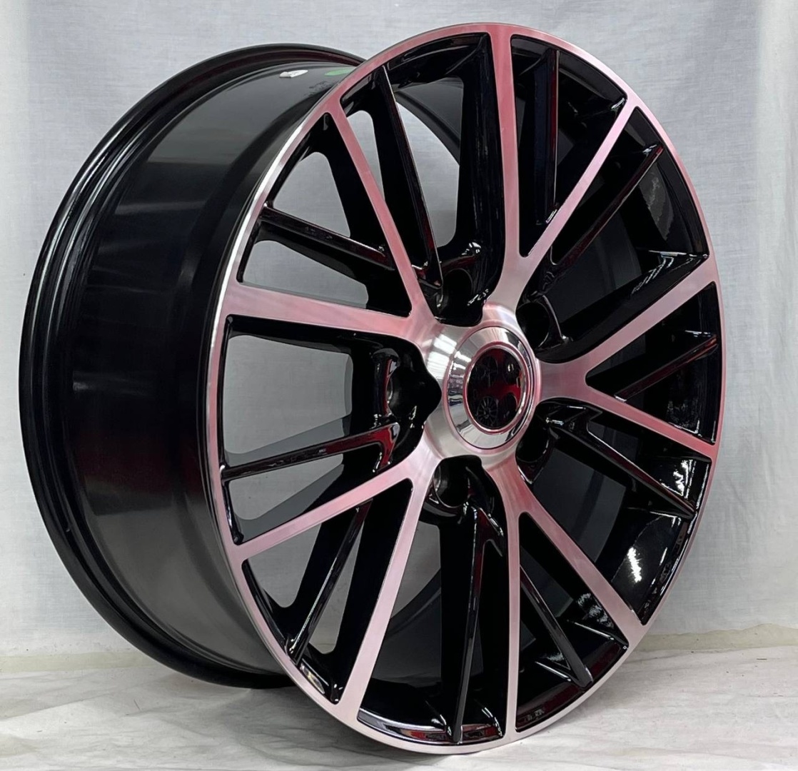 Bai Wheels 0185 8.5x20/5x150 D110.1 ET40 серебристый, черный