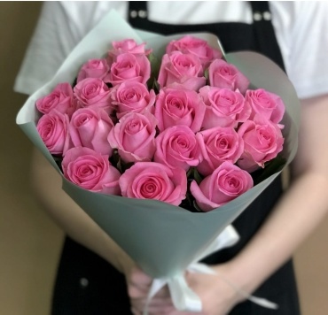 Love Flowers моно-букет в оформлении роза 15 шт 50 см