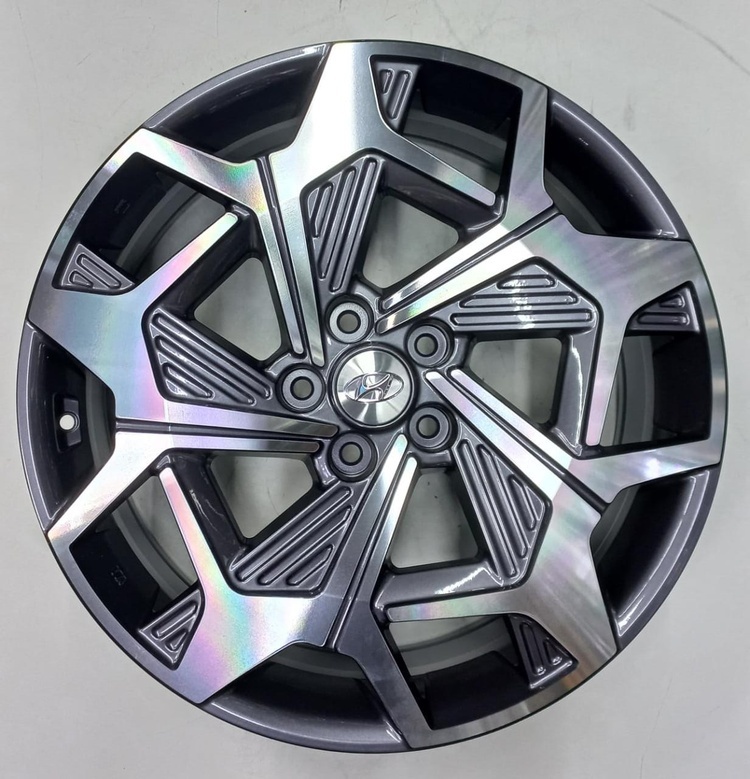 Kipardo 3687 7.5x20/5x114.3 D67.1 ET49 серый, серебристый