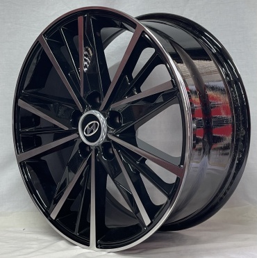 Bai Wheels 5814 7.5x17/5x114.3 D67.1 ET40 4 диска черный, серебристый