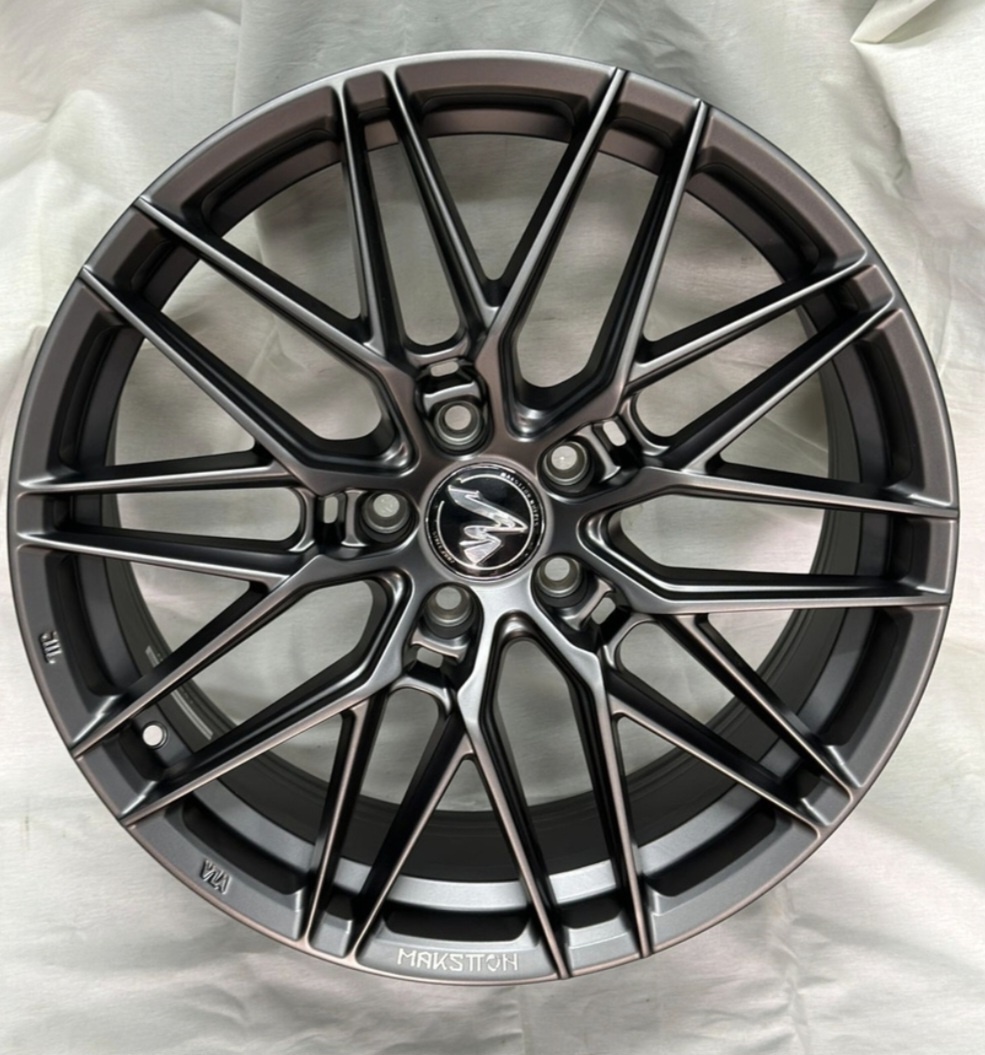 Makstton GT112 8.5x19/5x114.3 D73.1 ET38 графит