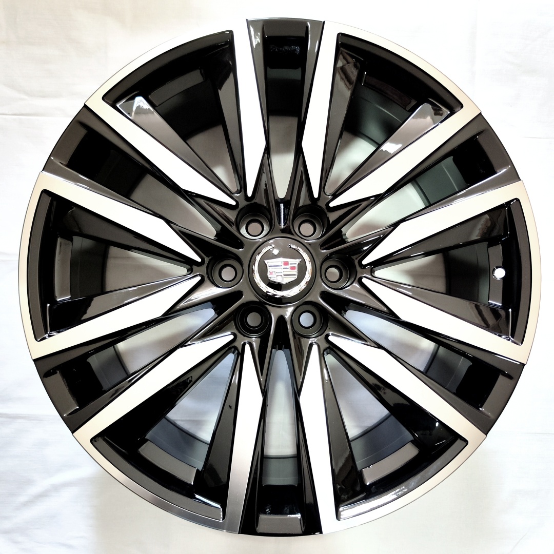 Cadillac 736 9x22/6x139.7 D78.1 ET25 черный, серебристый