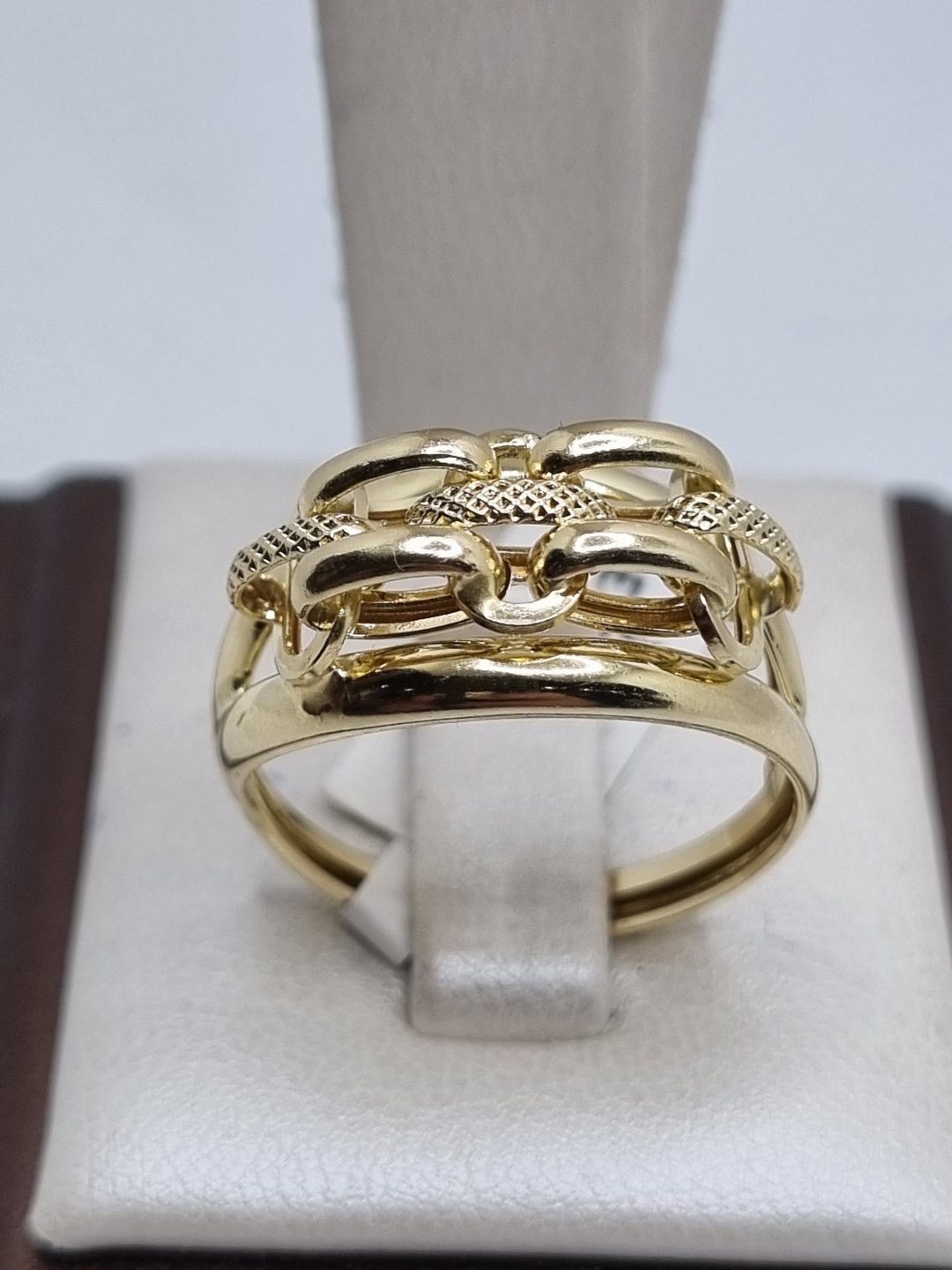 Zhanar Gold ZHA84/248 размер 19 вес 1.62 г золото, без вставок