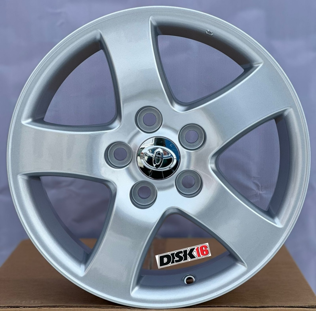 RNO 291 6.5x16/5x114.3 D60.1 ET45 4 диска серебристый