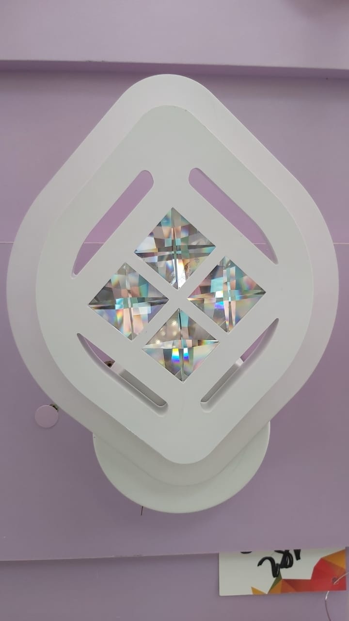 Бра настенный LED, белый