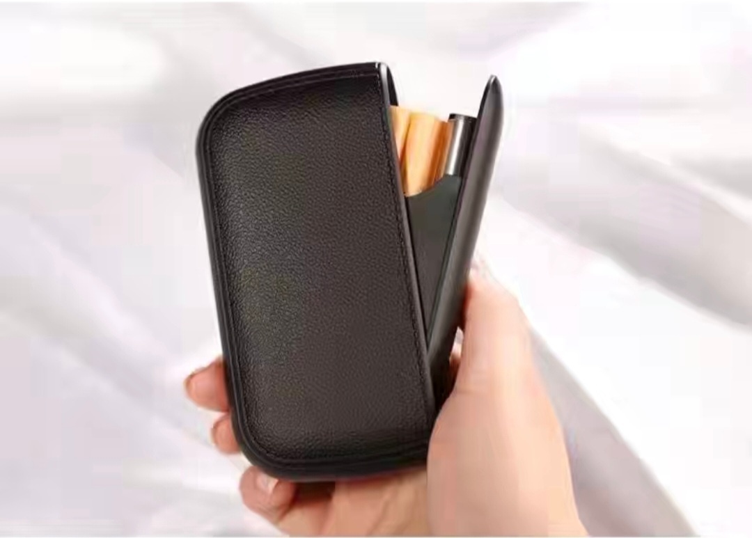 Портсигар 790085909 11.5 x 6.3 см с зажигалкой