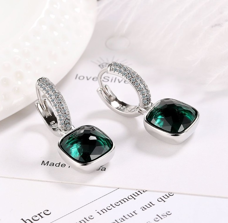 Купить Серьги KOREAN SILVER бижутерный сплав, цирконий в кредит в ...