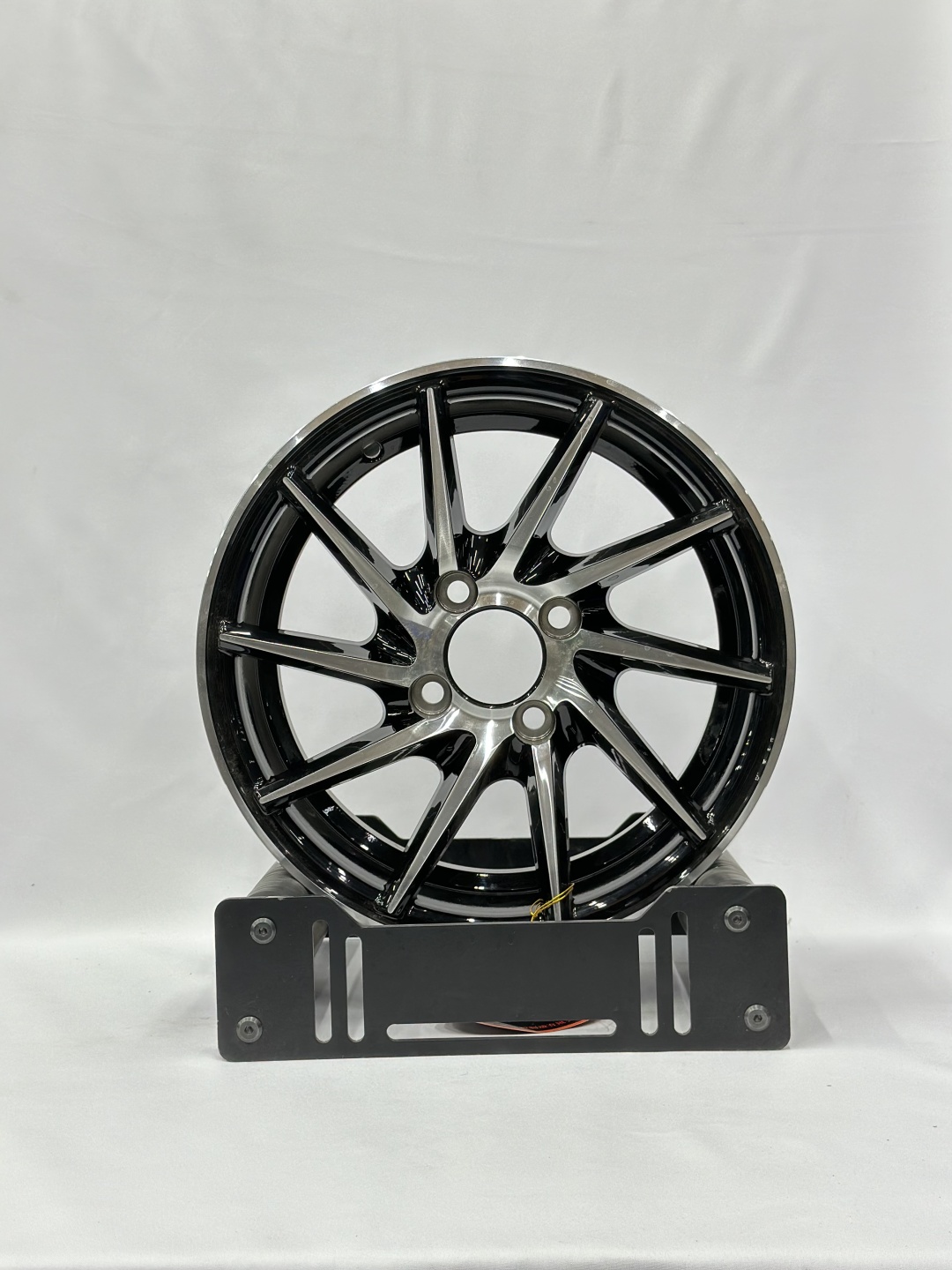 UI885 j6x14/4x100 d67.1 et35 6x14/4x100 D67 ET35 4 диска черный, серый