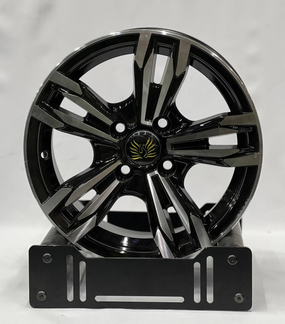BBS 1052 6x14/4x100 D67.1 ET35 4 диска черный, серебристый