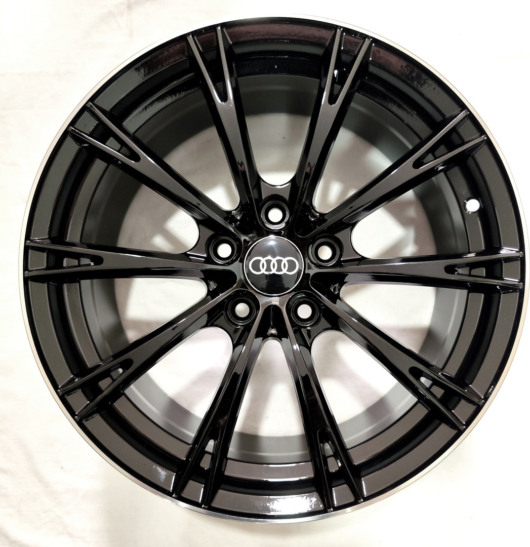 VAG 006 7.5x17/5x112 D66.6 ET35 черный