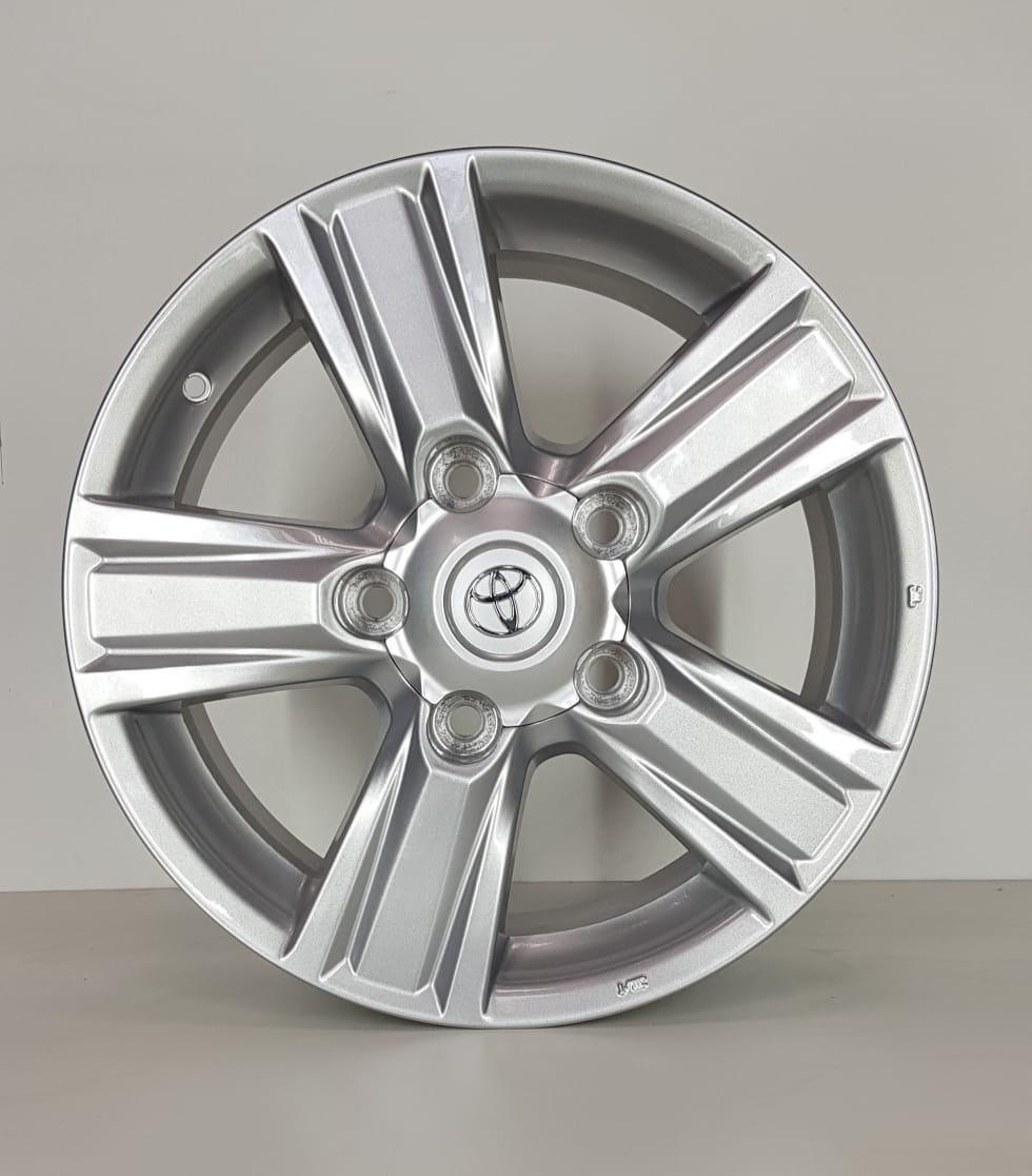 Wheels 588 8x18/5x150 D110.1 ET60 серебристый