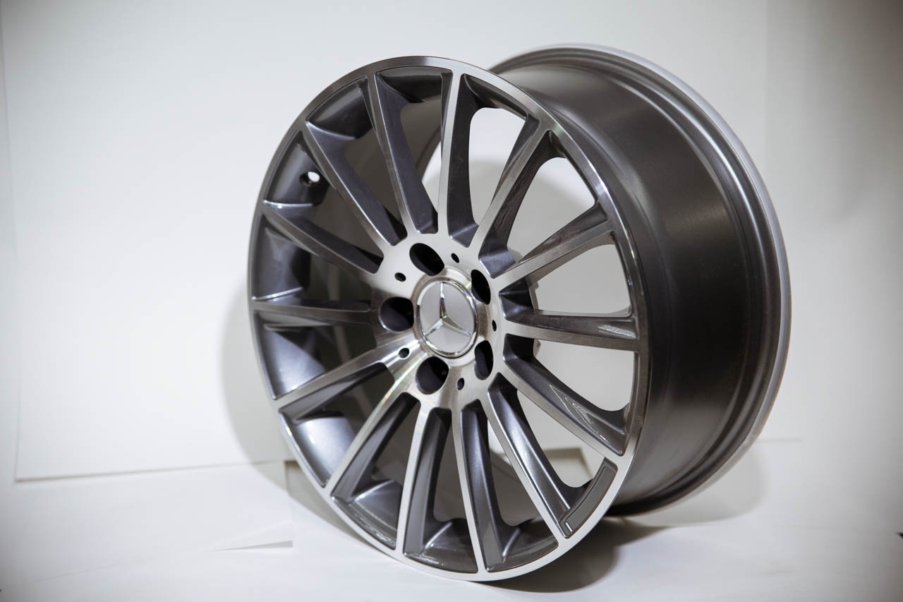 Mercedes-Benz 83617 8x17/5x112 D66.6 ET35 серый