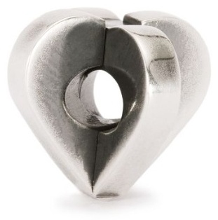 Шарм Trollbeads Двойное Сердце TAGBE-40013 вес 4.65 г серебро, без вставок