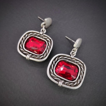 Серьги TOMIRIS COLLECTION медицинская сталь, стекло
