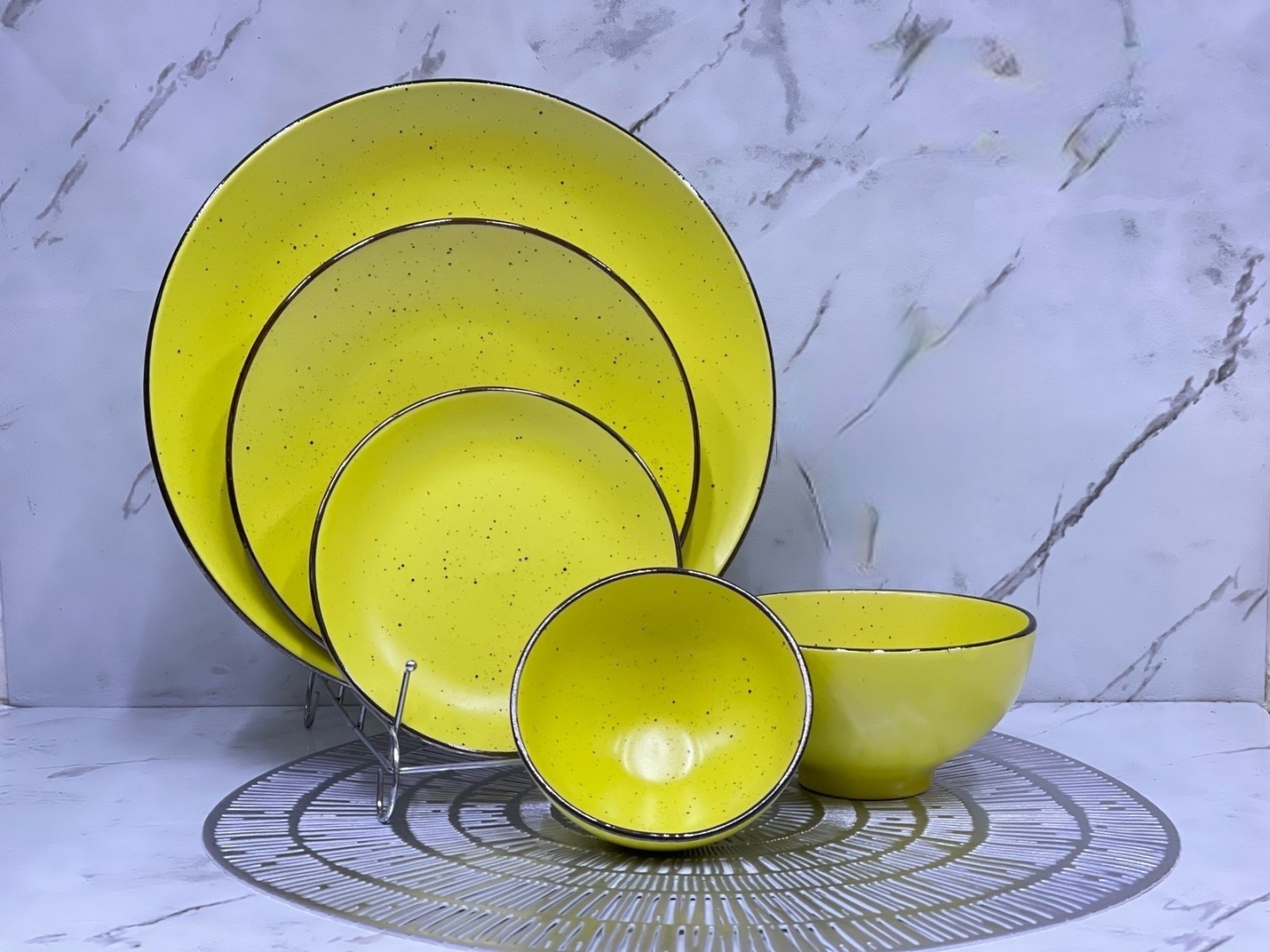 Сервиз на 4 персоны Ceramics , предметов: 20, чайно-столовый, керамика