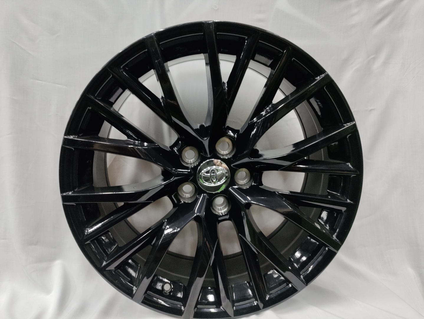 LKN Lkn440 8x19/5x114.3 D60.1 ET35 черный