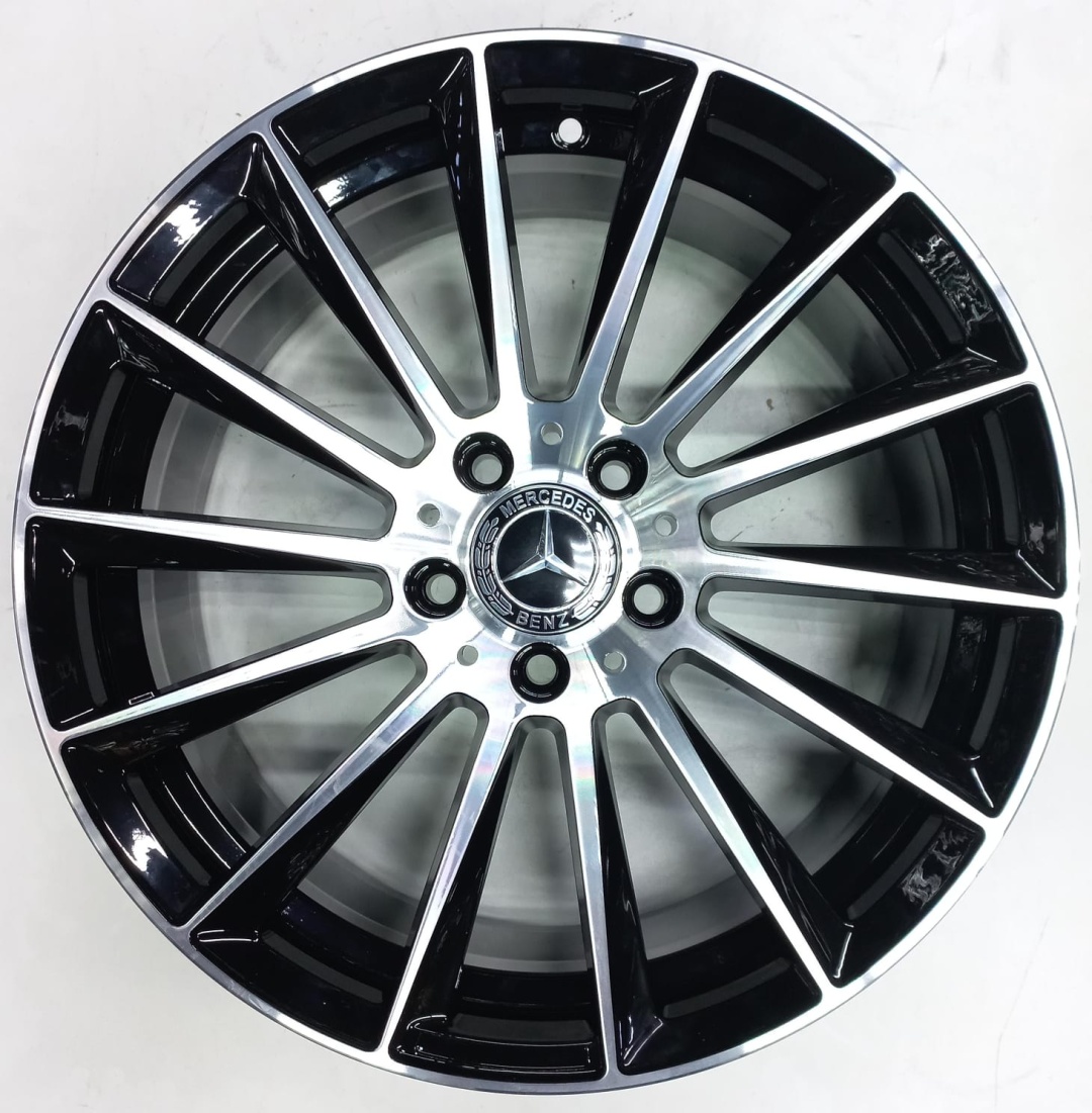 Mercedes-Benz Mercedes Benz z3 8x18/5x112 D66.56 ET40 4 диска черный, серебристый