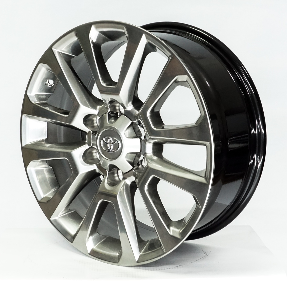 Toyota HB1072 7.5x18/6x139.7 D106.1 ET25 серебристый