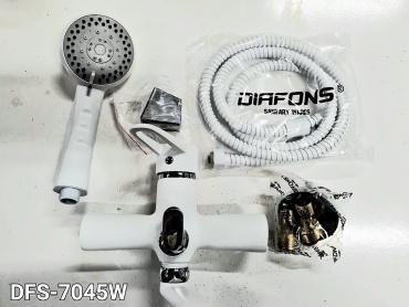 Смеситель для ванны с душем DIAFONS DFS-7045W, однозахватный