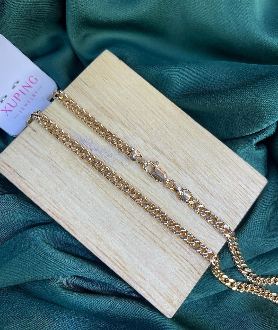 Цепь Xuping Jewelry длина 50 см медицинская сталь без вставок