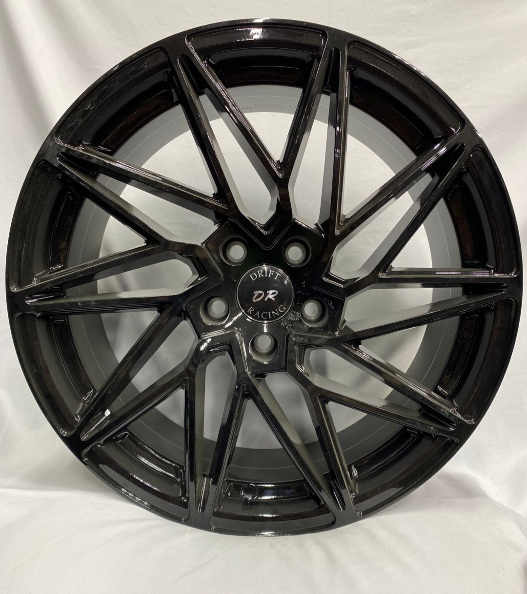 DNS 520 8x18/5x108 D73.1 ET35 черный