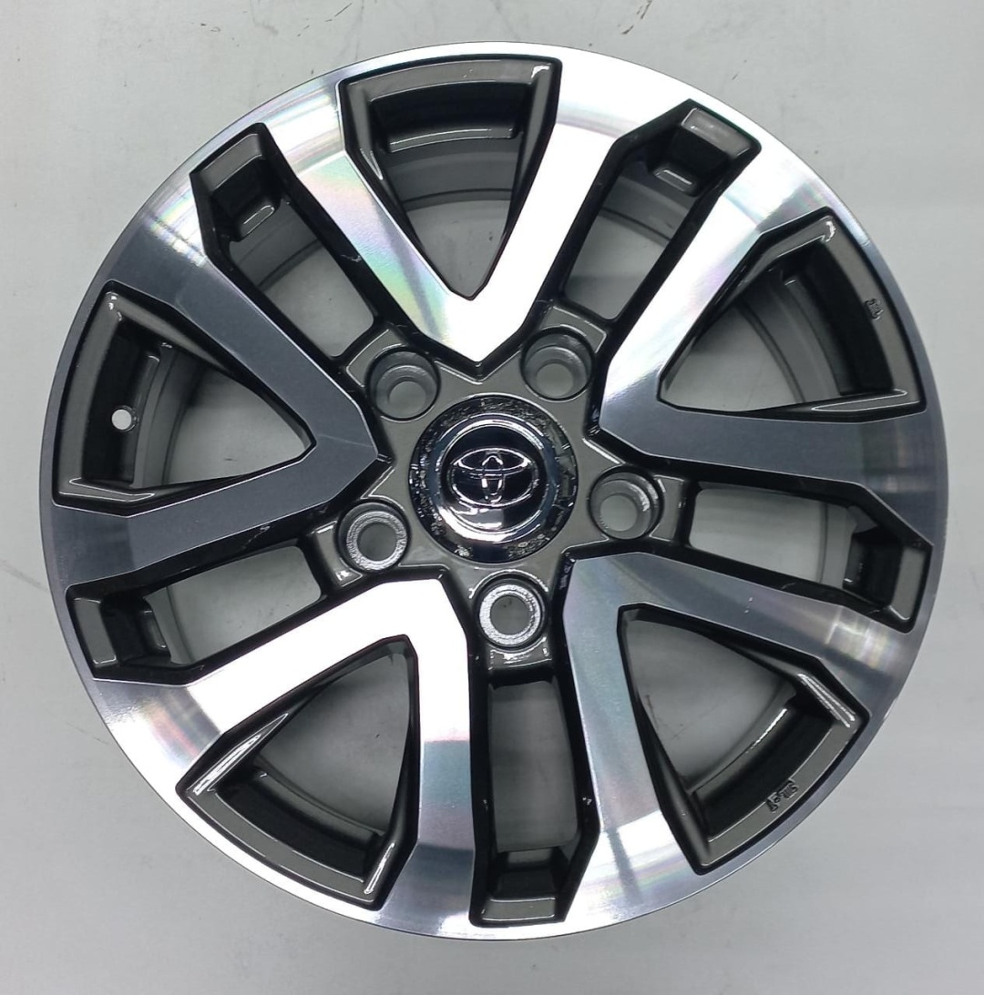 Toyota 5302-18 8x18/5x150 D110 ET45 серый, серебристый