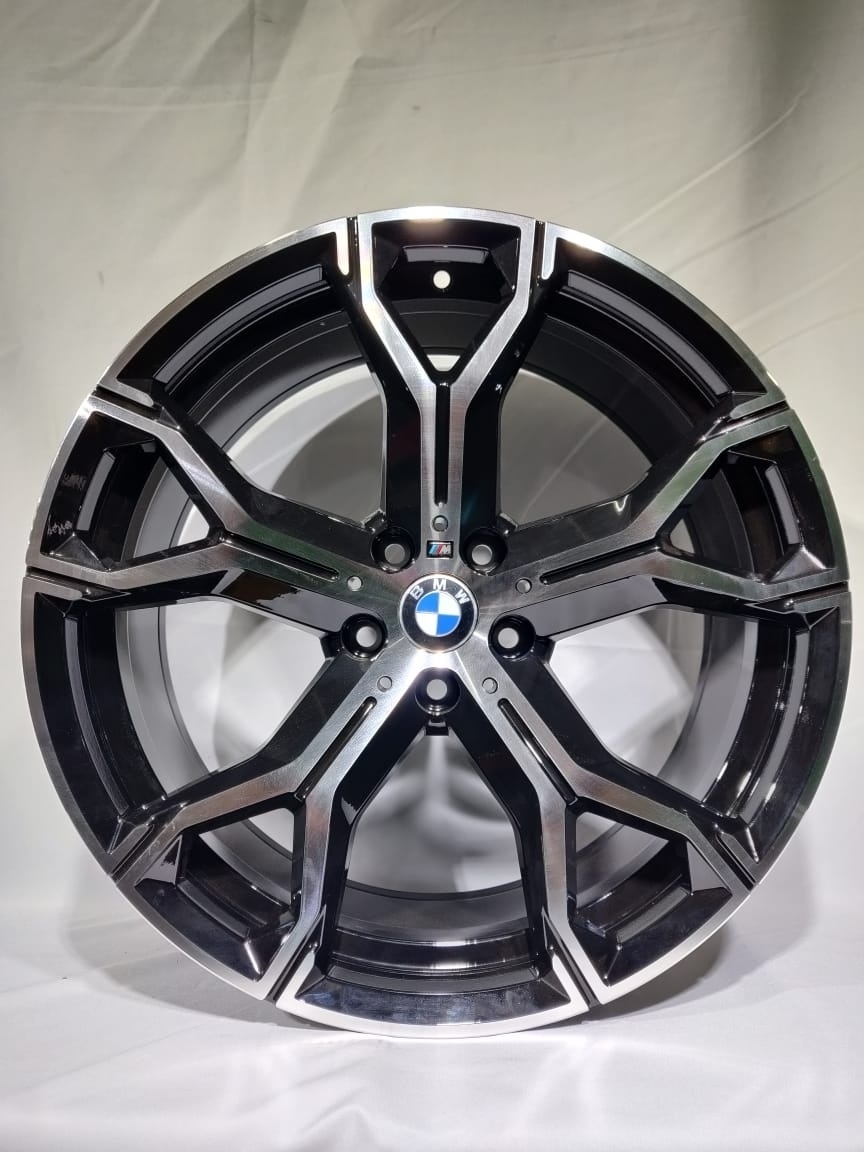 RS 265 9x21/5x112 D66.6 ET37 черный, серебристый