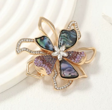 Брошь медицинское золото, кристаллы Swarovski