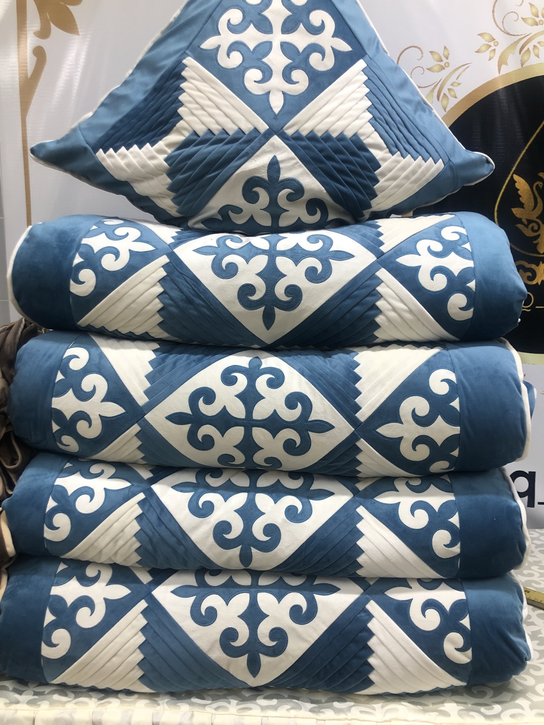QURAQ_ZHASAU комплект корпе с подушками 230x80 см, без наполнителя, голубой