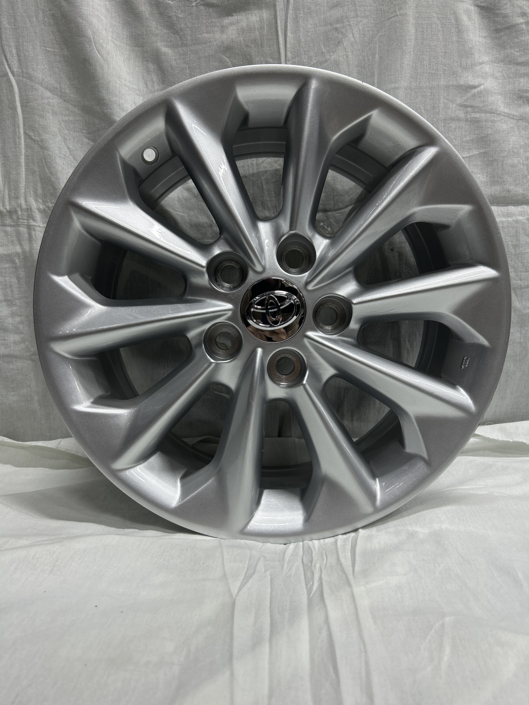 SSR 2012 7x16/5x114.3 D60.1 ET40 серебристый