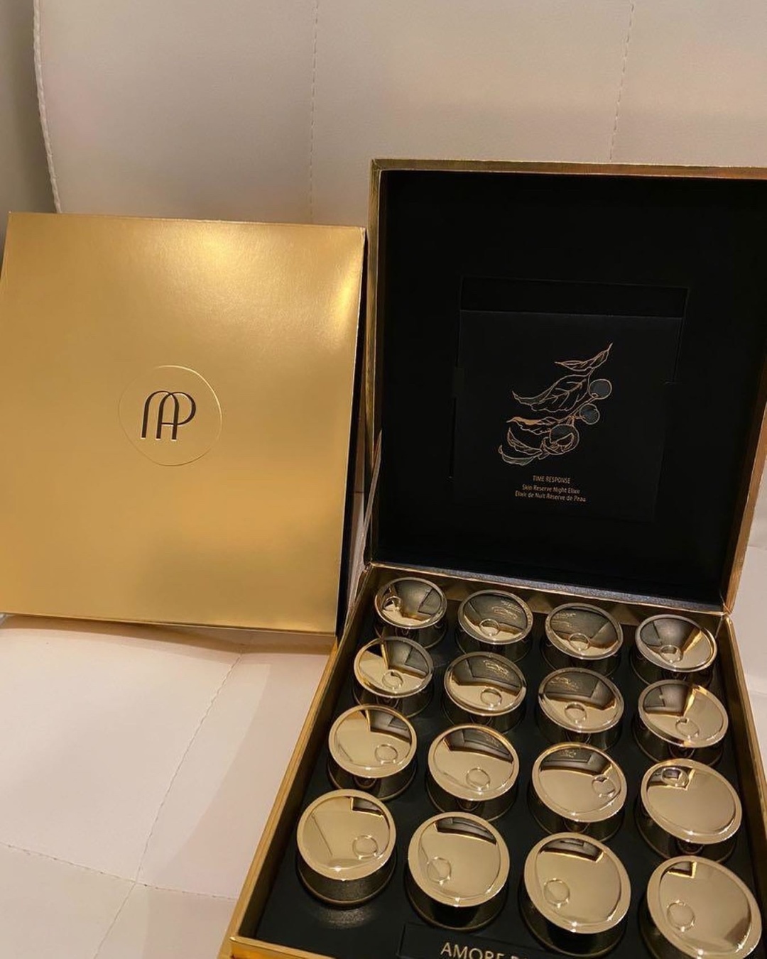 Amore Pacific Time Response Skin Reserve Night Elixir 16 Piece Collection набор по уходу за лицом для женщин