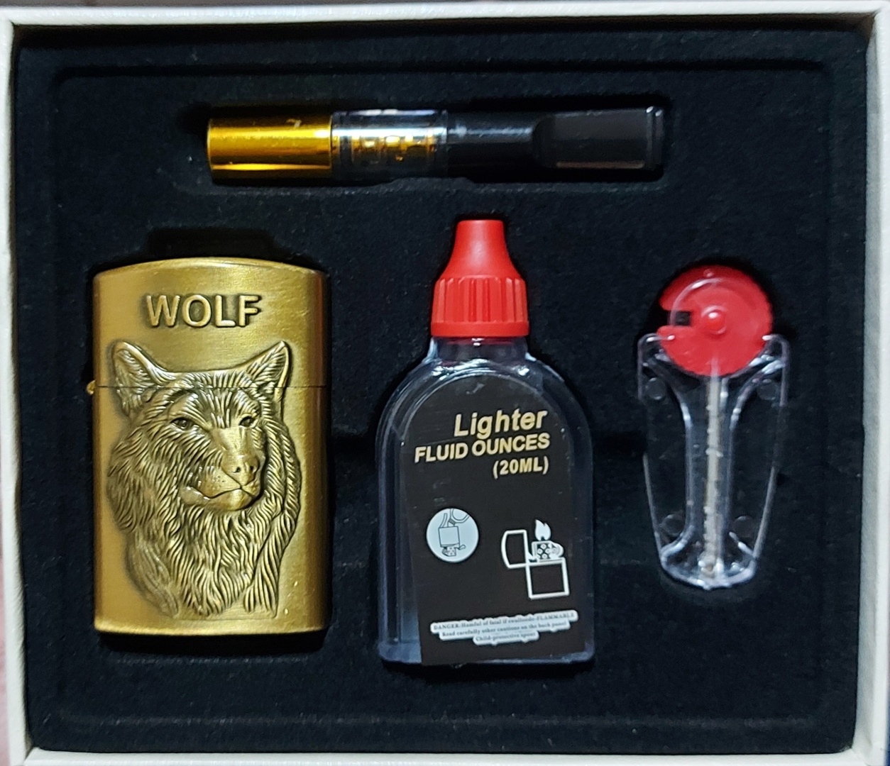 Lighter бензиновая зажигалка Wolf, металлический сплав
