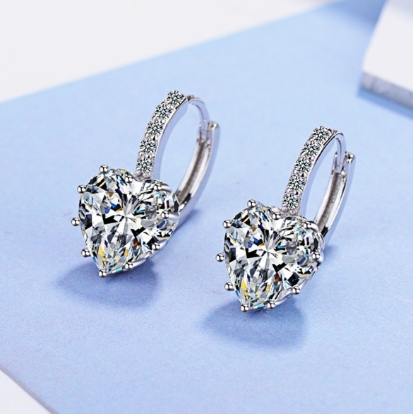 Купить Серьги KOREAN SILVER N бижутерный сплав, цирконий в кредит в ...