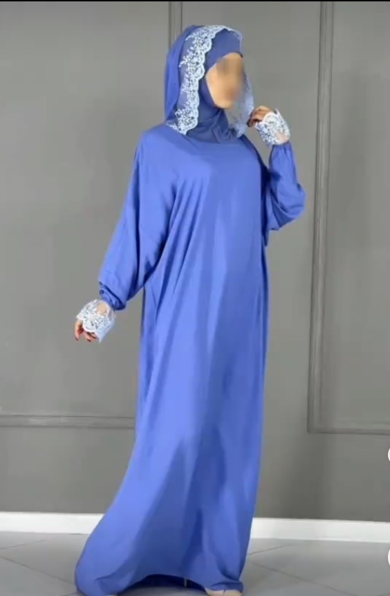 Muslima Sanim 875963 синий