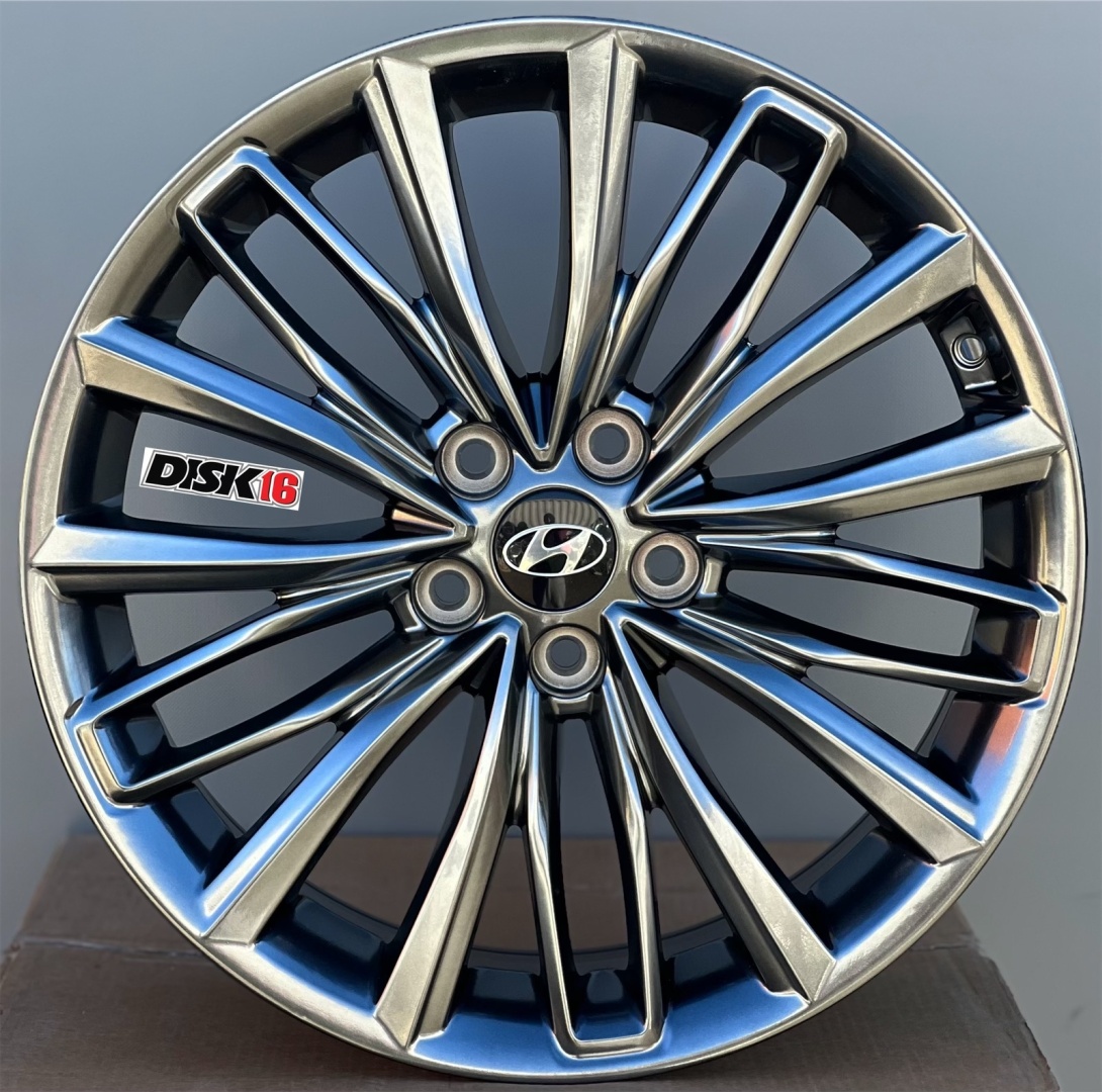 RNO E636 8x19/5x114.3 D67.1 ET45 4 диска графит