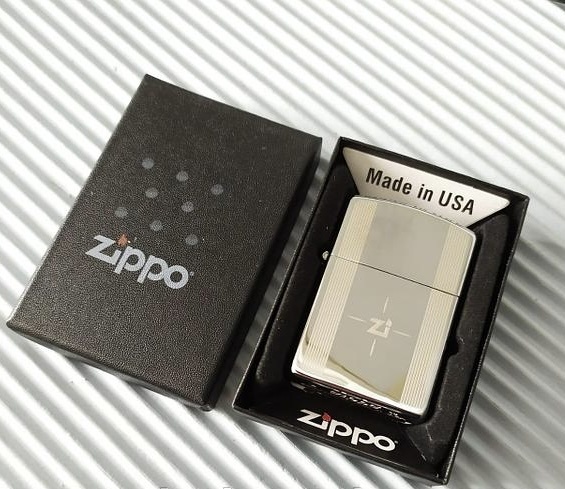 Zippo бензиновая зажигалка 223, сталь