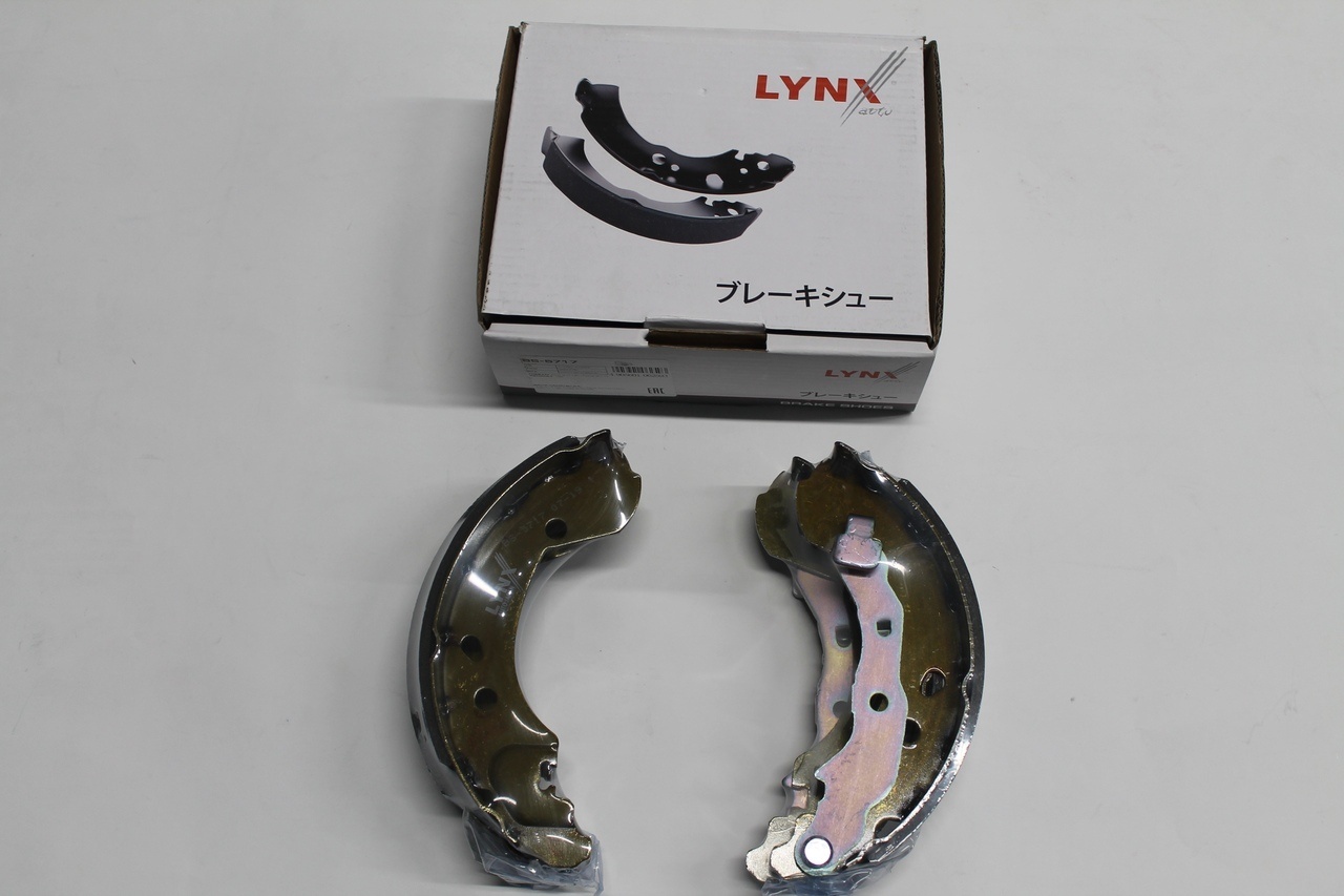 Колодки LYNXauto задние BD5124 4 шт