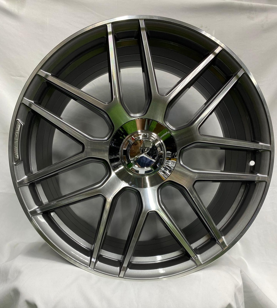Kipardo BK 333-15 10x22/5x130 D84.1 ET30 серый, серебристый