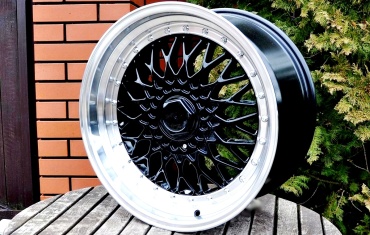 BBS 15716 7.5x16/4x100/114 D67.1 ET25 4 диска черный