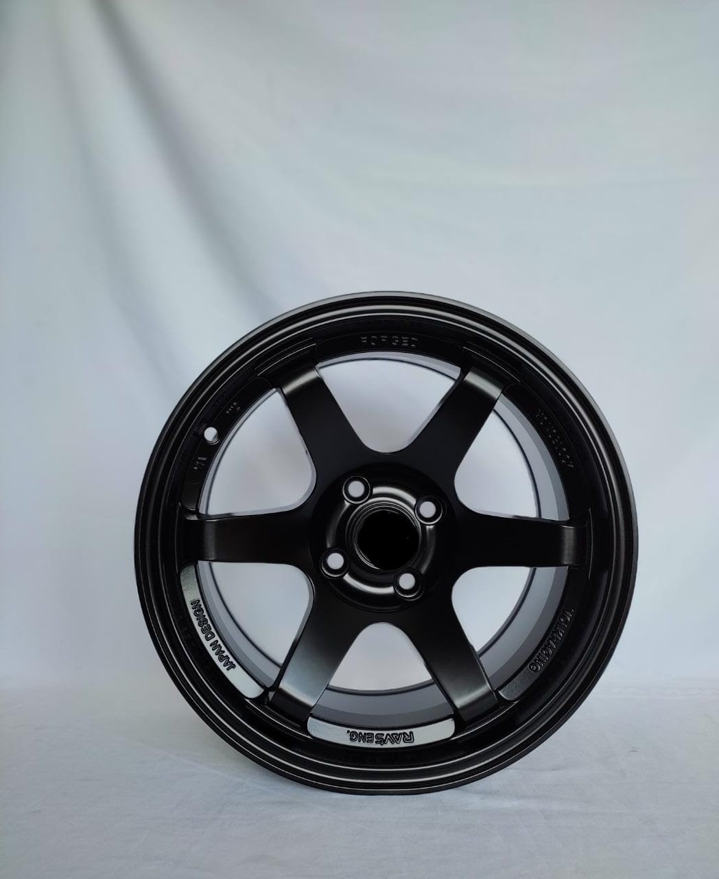 RS 1079 8.25x15/4x100 D73.1 ET20 черный