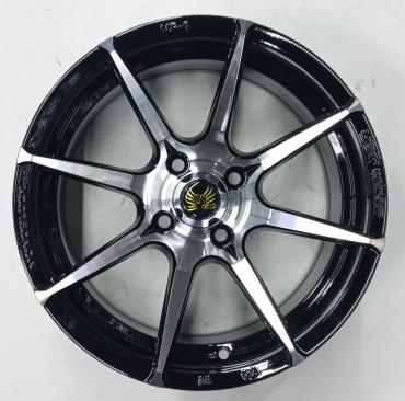 Replica 3941 7x15/4x100 D67.1 ET32 4 диска черный, серебристый