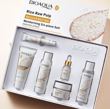 Bioaqua Rice Raw Pulp набор по уходу за лицом для женщин