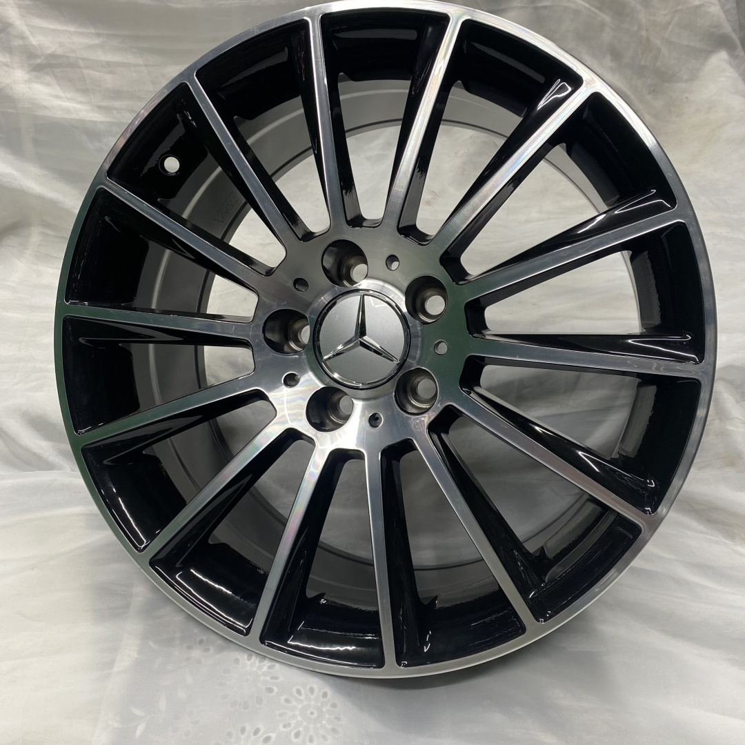 DIVAD BK836 8x17/5x112 D66.6 ET35 4 диска черный, серебристый