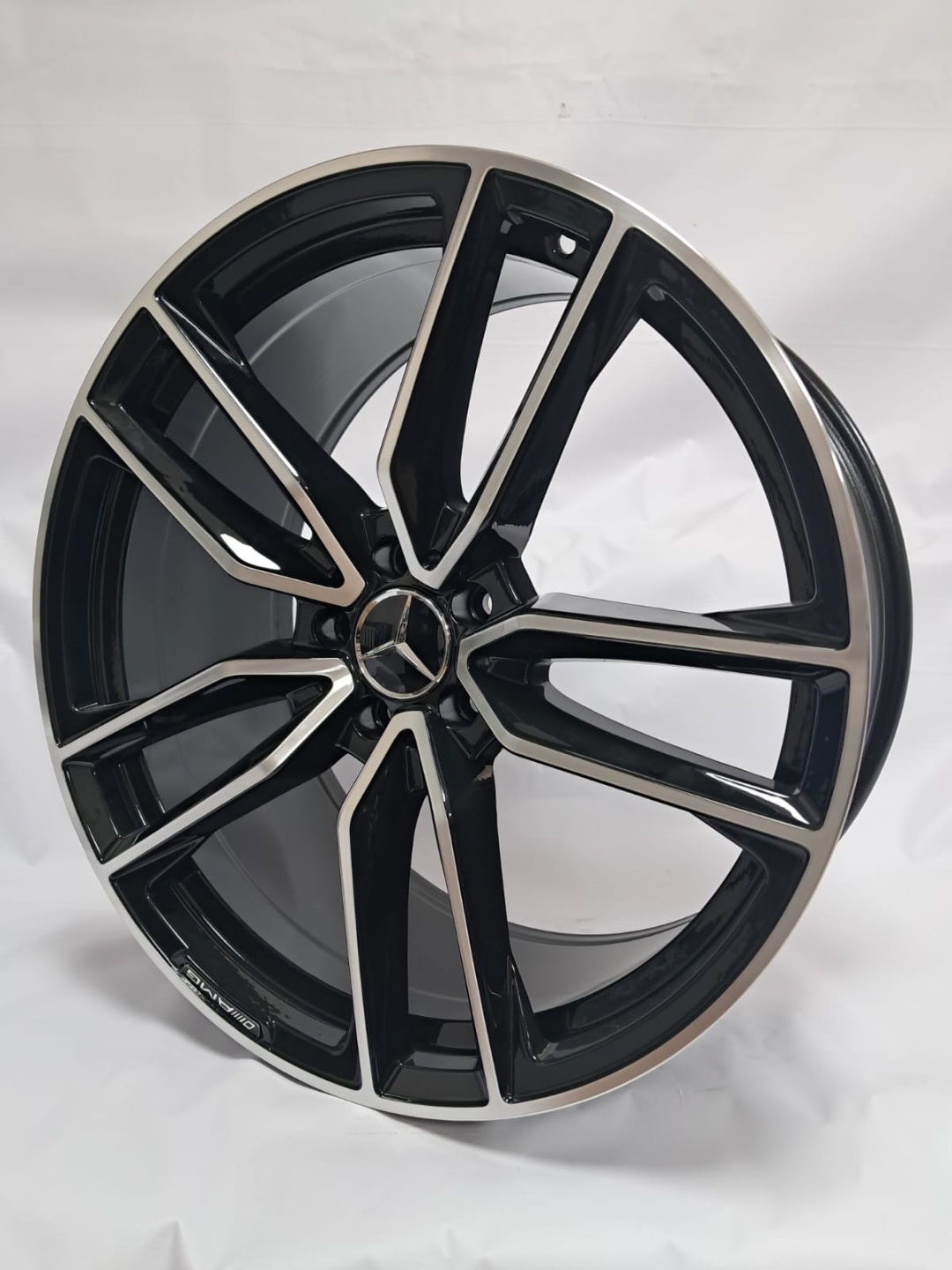 Mercedes-Benz 10x21/5x112 D66.6 ET54 4 диска черный, серебристый
