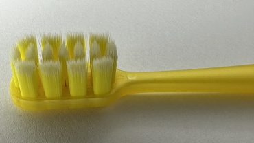 Yunito Efficient stain removal зубная щетка мягкая 1 шт