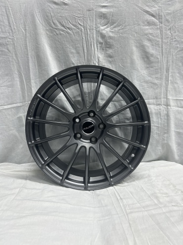 SSR 6089 8x18/5x114.3 D18 ET38 4 диска графит