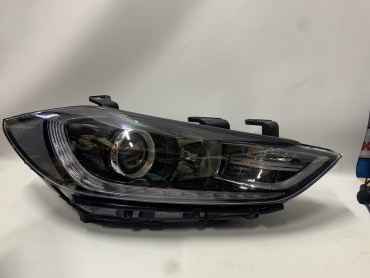 MOBIS блок фара 92104 F2200