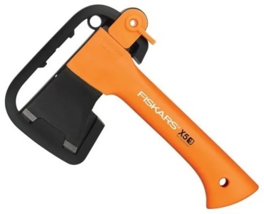 Топор FISKARS 1015617