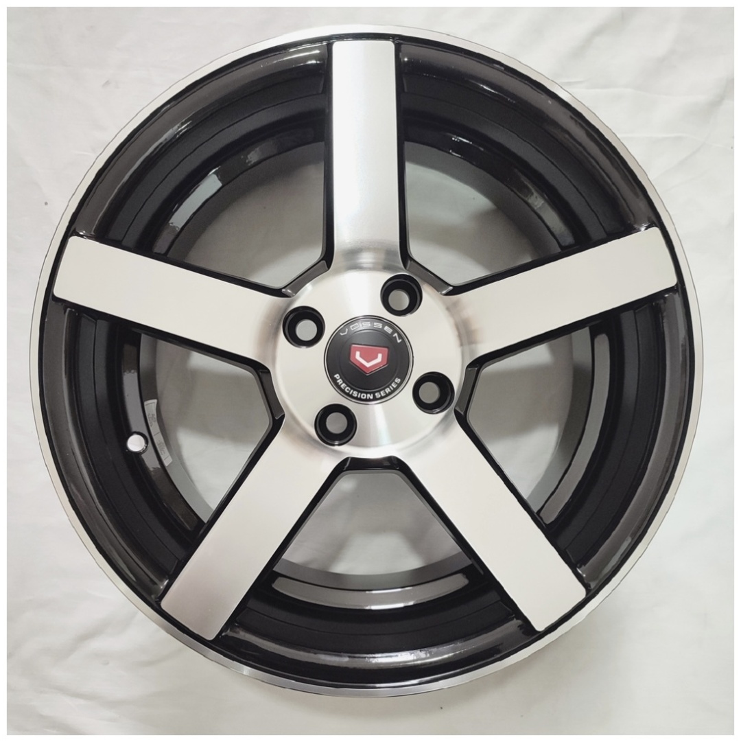 SSM 660 7x15/4x98 D58.6 ET30 черный, серебристый